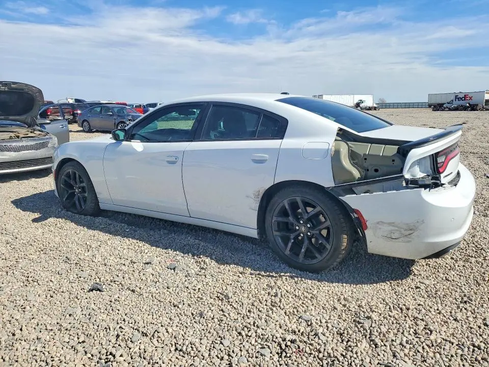 2020 DODGE CHARGER SXT  