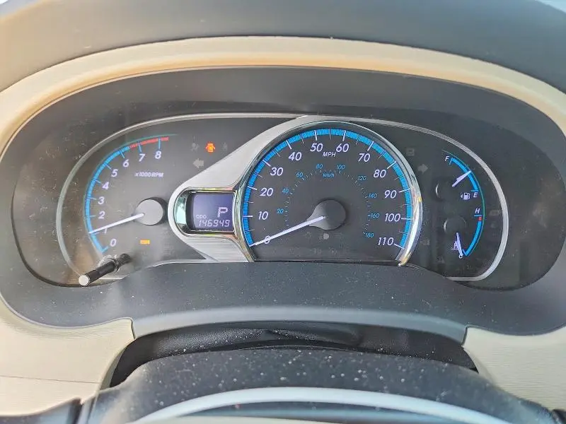 2013 TOYOTA SIENNA LIMITED 7-PASSENGER  