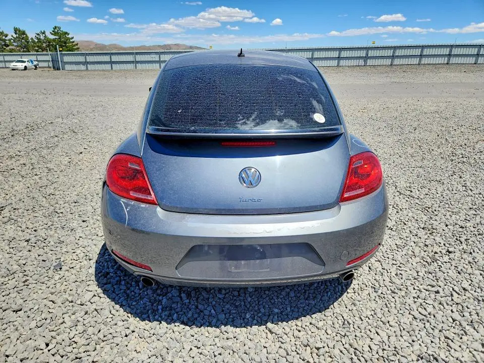 2012 VOLKSWAGEN BEETLE TURBO  