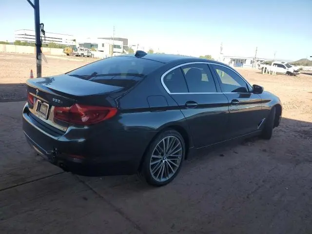 2020 BMW 530E   