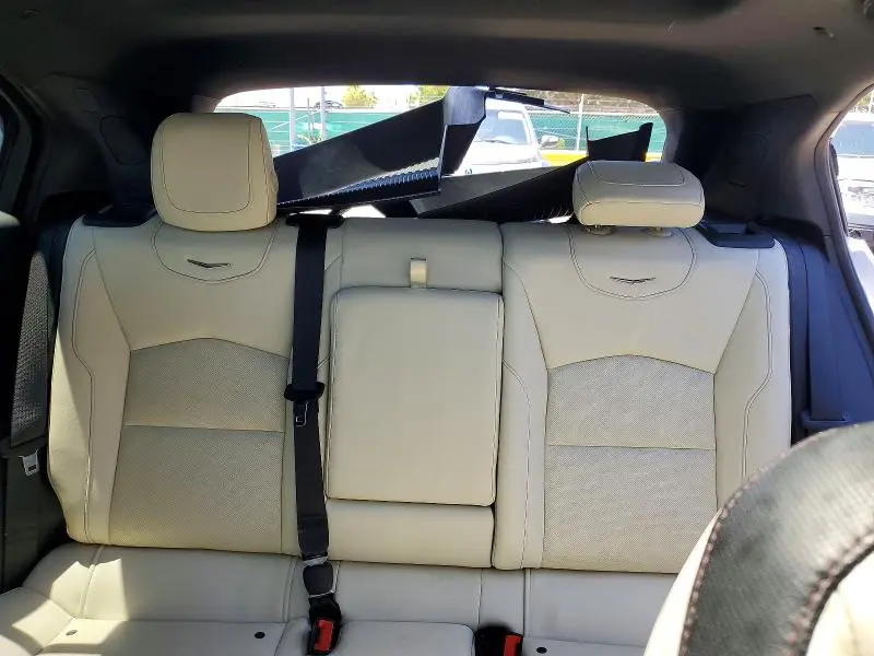 2021 CADILLAC XT4 SPORT  
