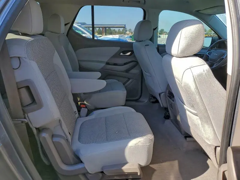 2019 CHEVROLET TRAVERSE LT  