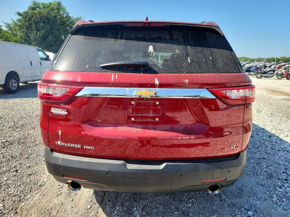 2020 CHEVROLET TRAVERSE LT  