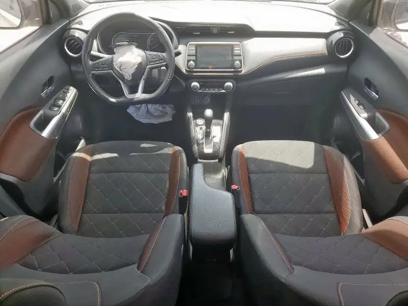 2019 NISSAN KICKS S  