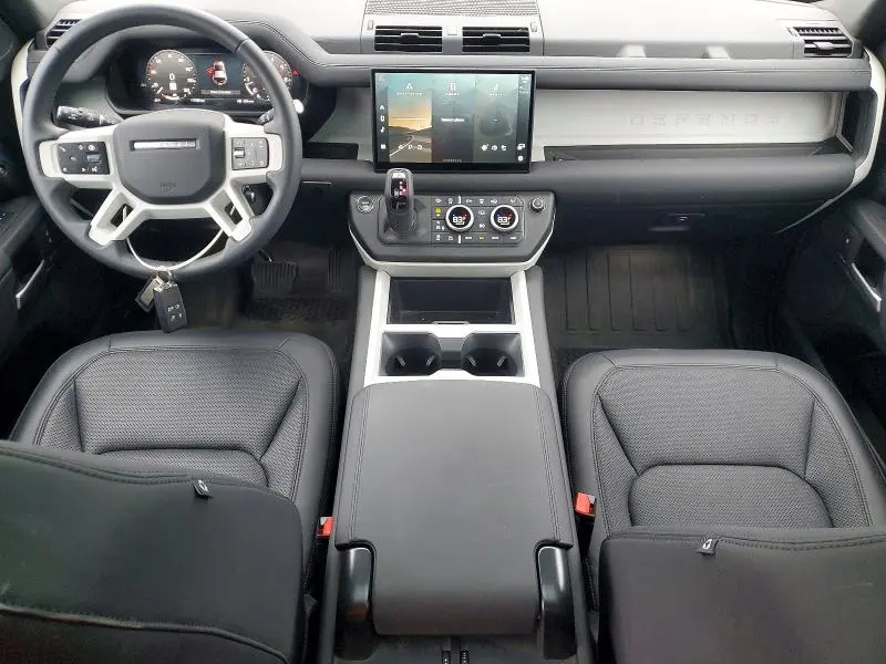 2025 LAND ROVER DEFENDER 110 S  