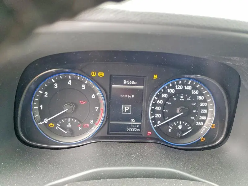 2023 HYUNDAI KONA SE  