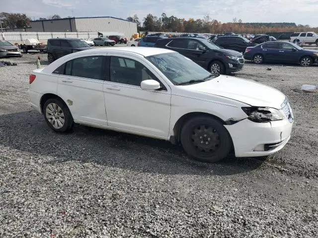 2013 CHRYSLER 200 LX  