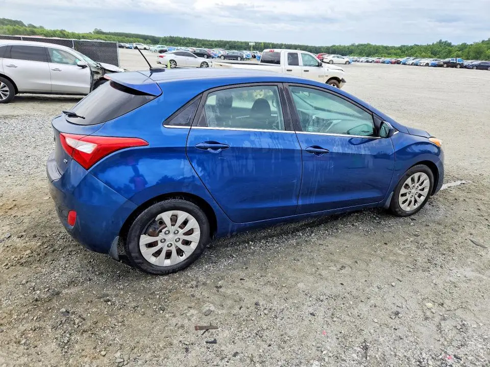 2016 HYUNDAI ELANTRA GT BASE  