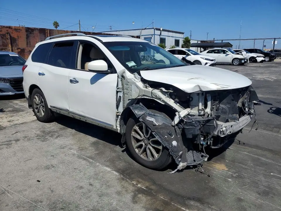2014 NISSAN PATHFINDER SL  
