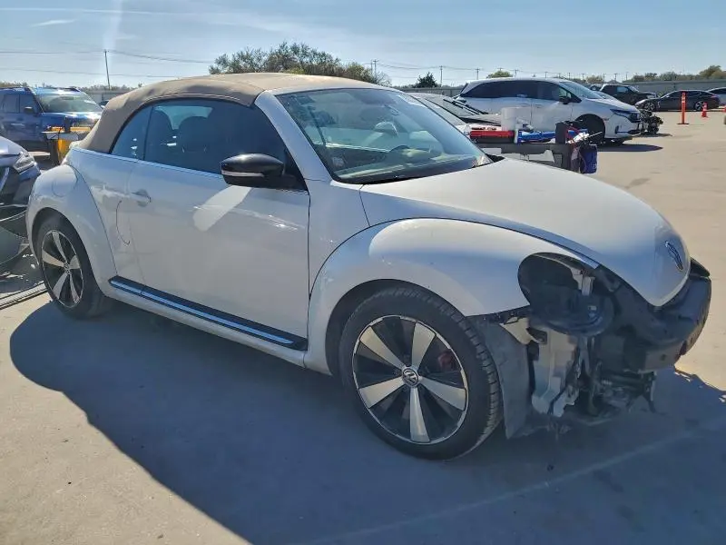 2013 VOLKSWAGEN BEETLE TURBO  