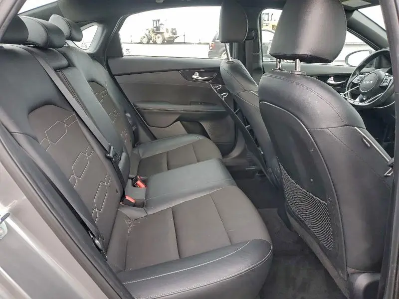 2022 KIA FORTE GT LINE  