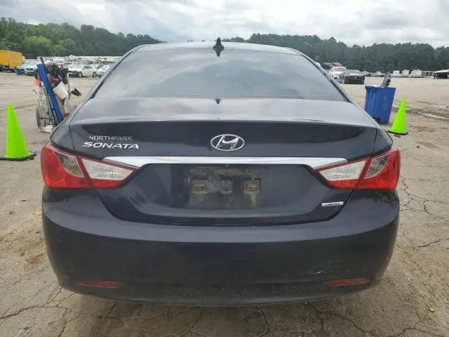 2011 HYUNDAI SONATA SE  