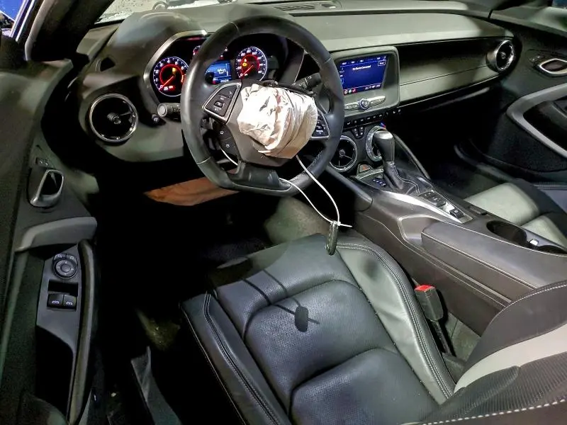 2024 CHEVROLET CAMARO LT  