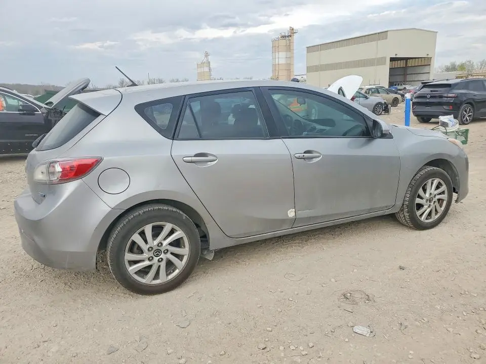 2013 MAZDA 3 I  