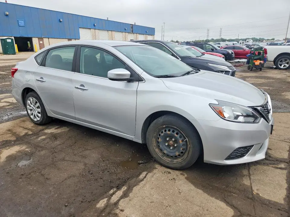 2016 NISSAN SENTRA SV  