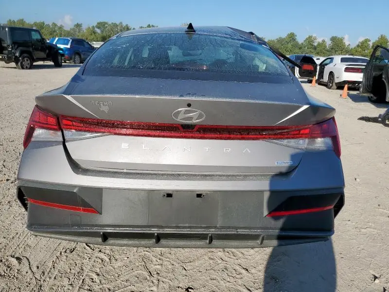 2024 HYUNDAI ELANTRA BLUE  