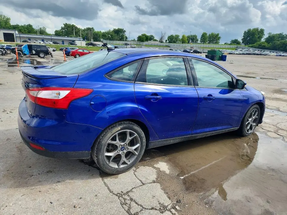 2013 FORD FOCUS SE  