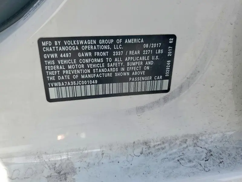 2018 VOLKSWAGEN PASSAT SE  
