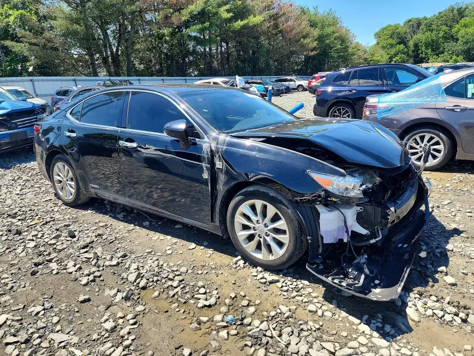 2013 LEXUS ES 300H  