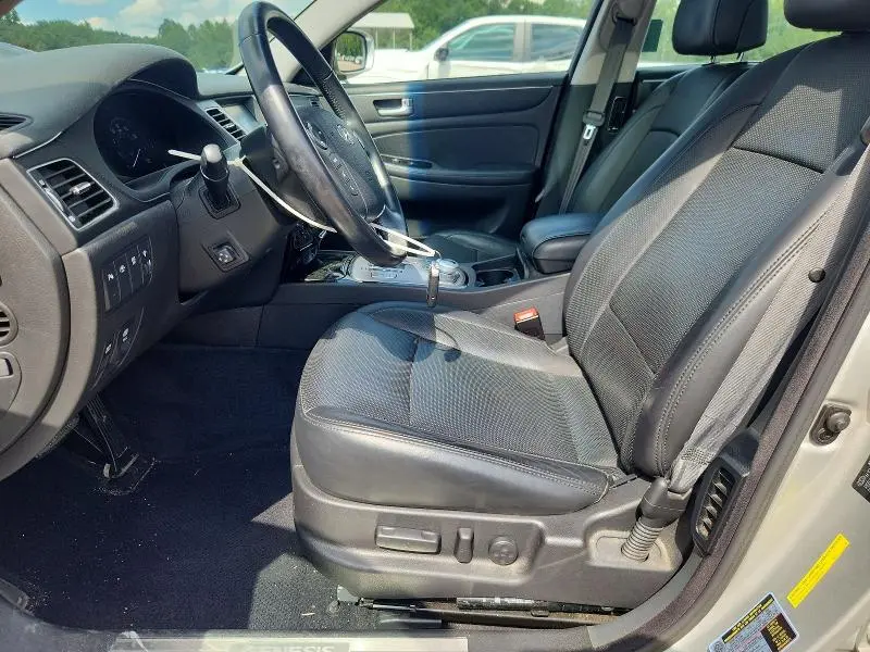 2013 HYUNDAI GENESIS 3.8L  
