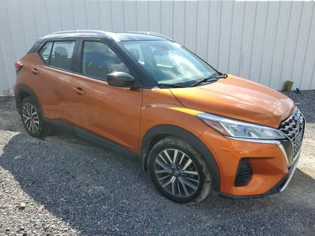 2021 NISSAN KICKS SV  