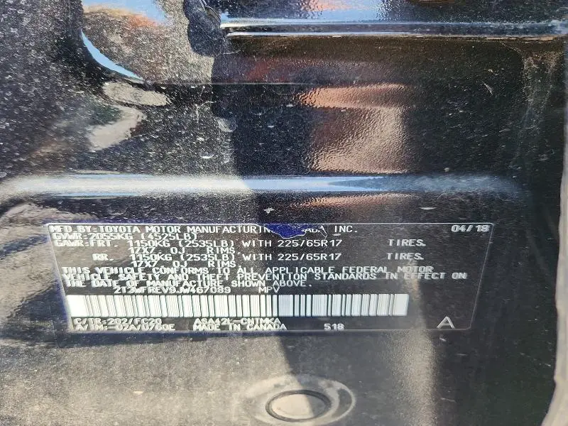 2018 TOYOTA RAV4 XLE  