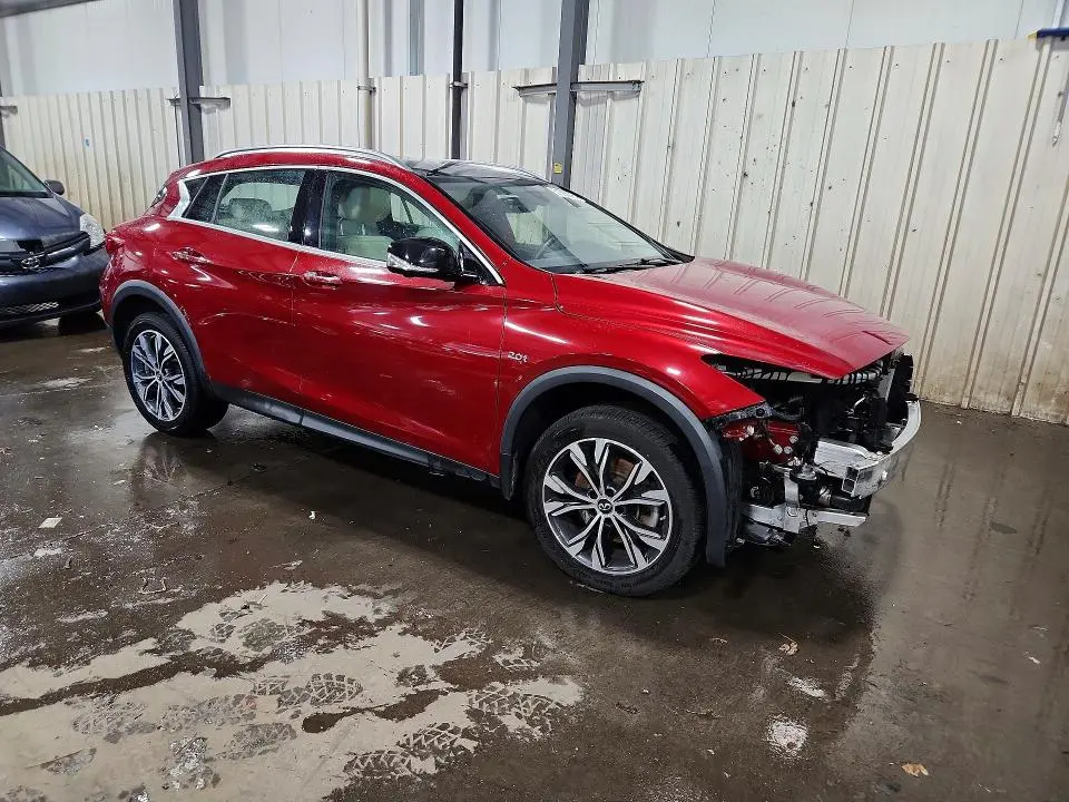 2019 INFINITI QX30 ESSENTIAL  