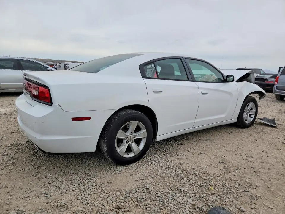 2011 DODGE CHARGER   