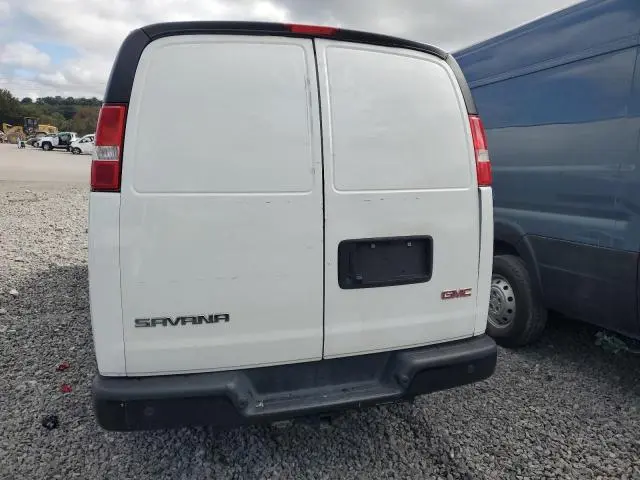 2023 GMC SAVANA G2500  