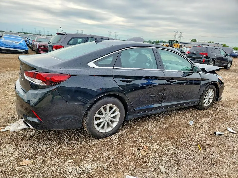 2018 HYUNDAI SONATA SE  