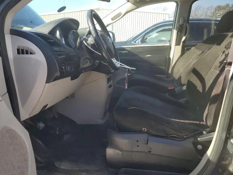 2013 DODGE GRAND CARAVAN SE  