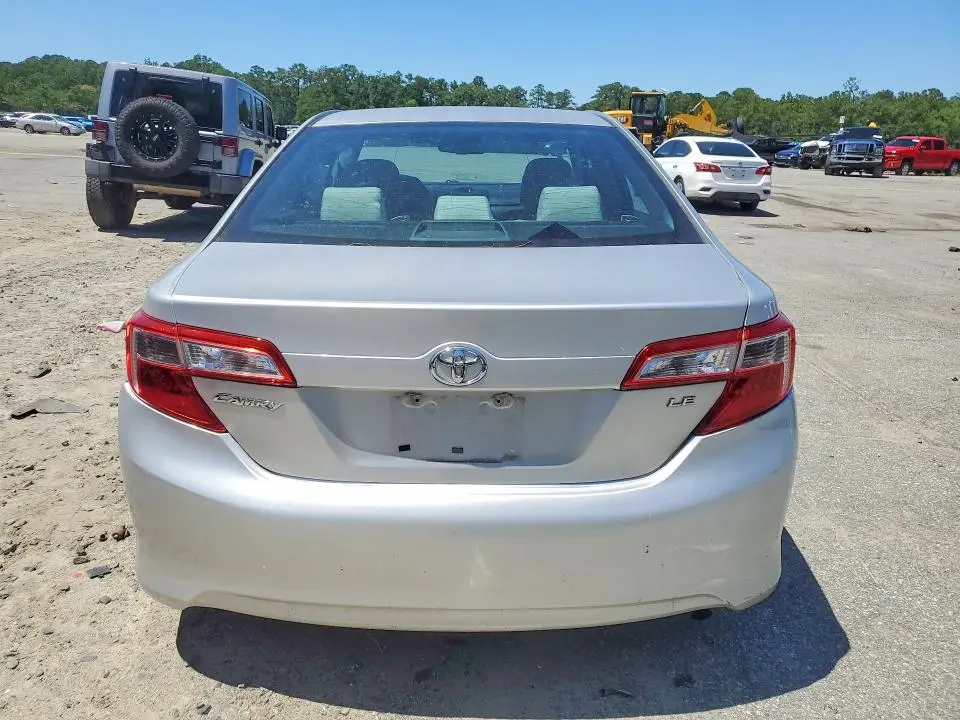 2013 TOYOTA CAMRY LE  