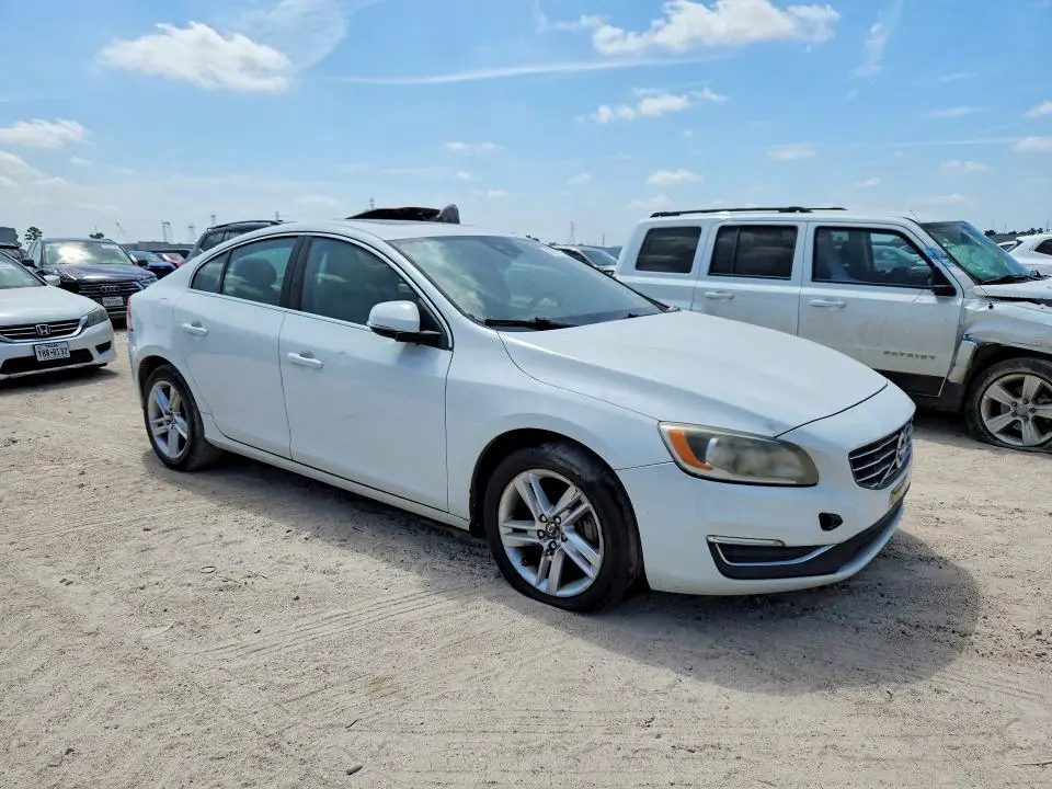 2014 VOLVO S60 T5  