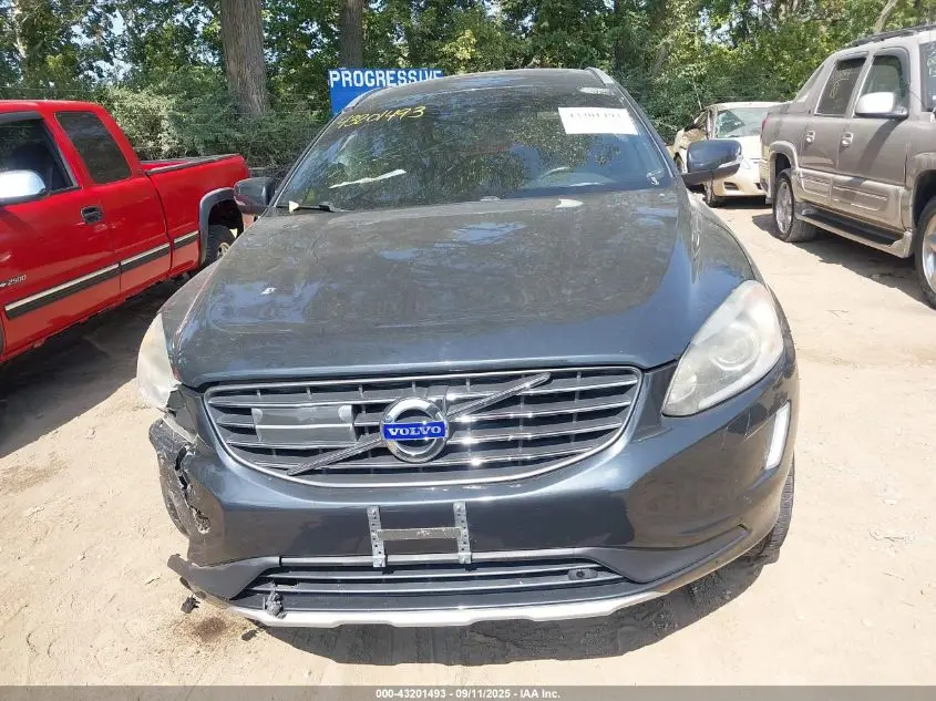 2015 VOLVO XC60 T5 PLATINUM