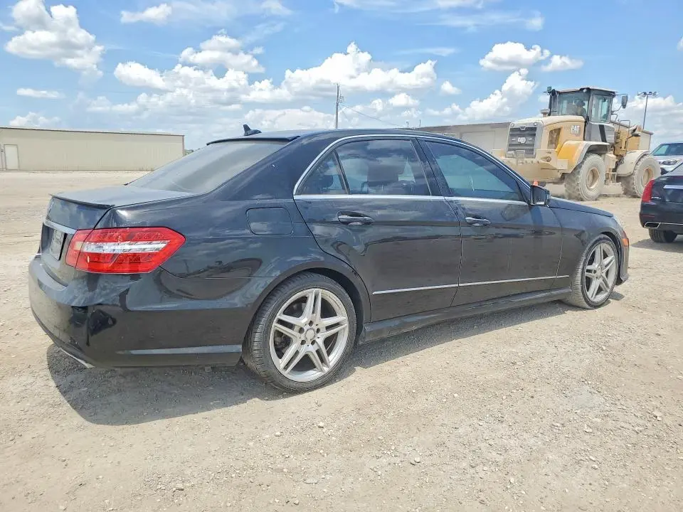 2011 MERCEDES-BENZ E 350  