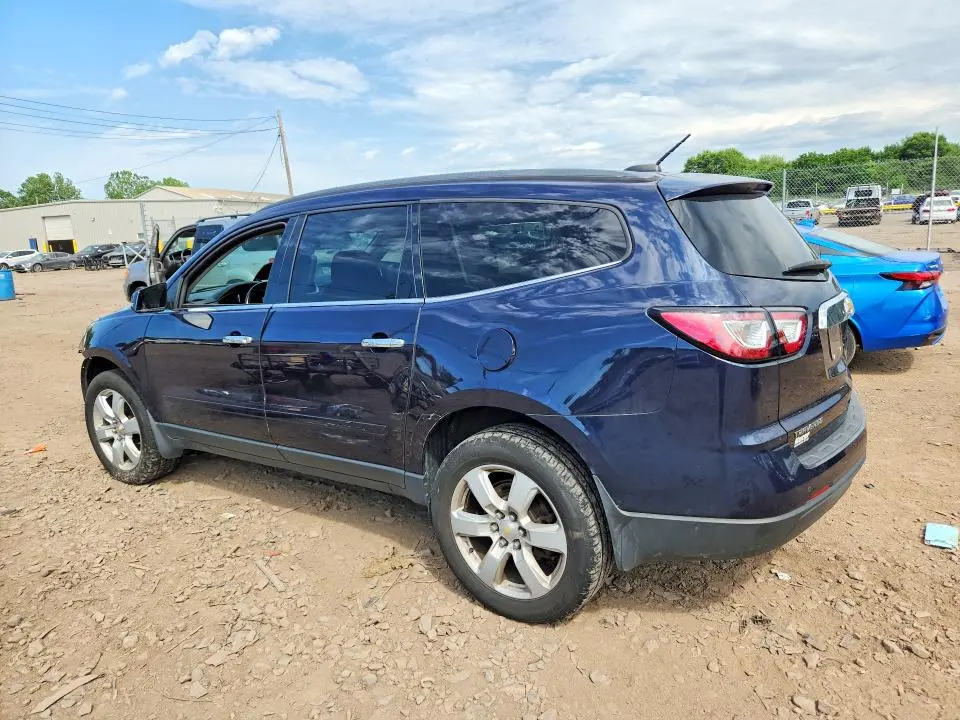 2017 CHEVROLET TRAVERSE LT  