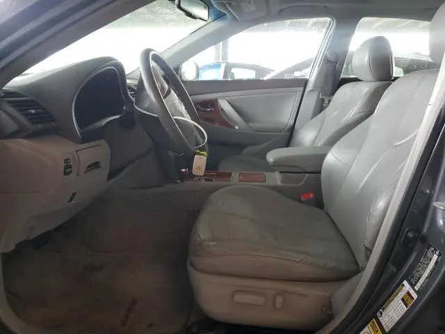 2010 TOYOTA CAMRY SE  