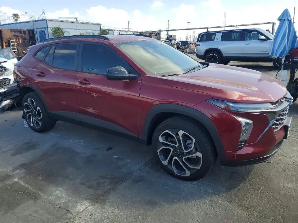 2025 CHEVROLET TRAX 2RS  