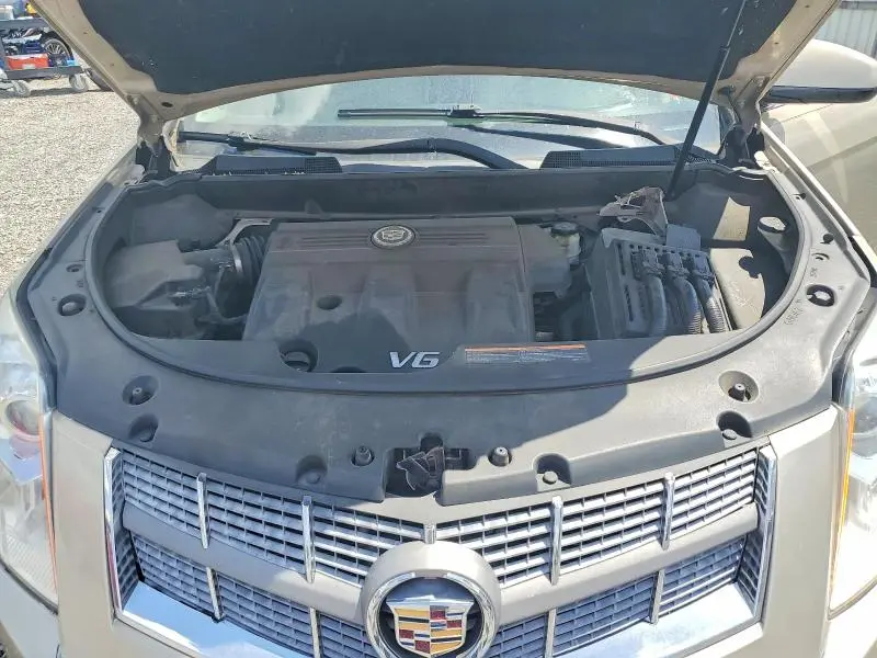 2011 CADILLAC SRX   