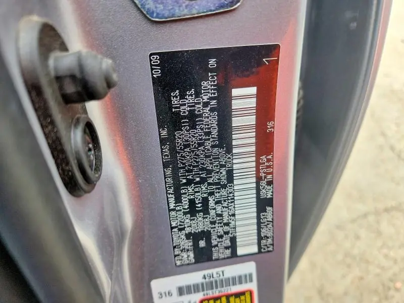 2010 TOYOTA TUNDRA CREWMAX LIMITED  