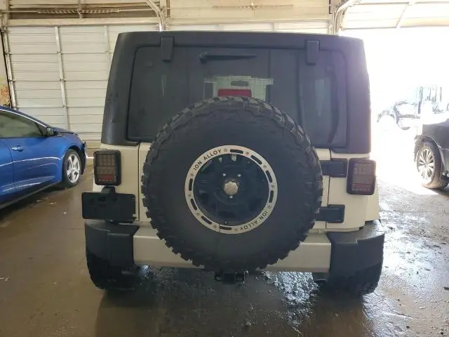 2010 JEEP WRANGLER UNLIMITED SAHARA  