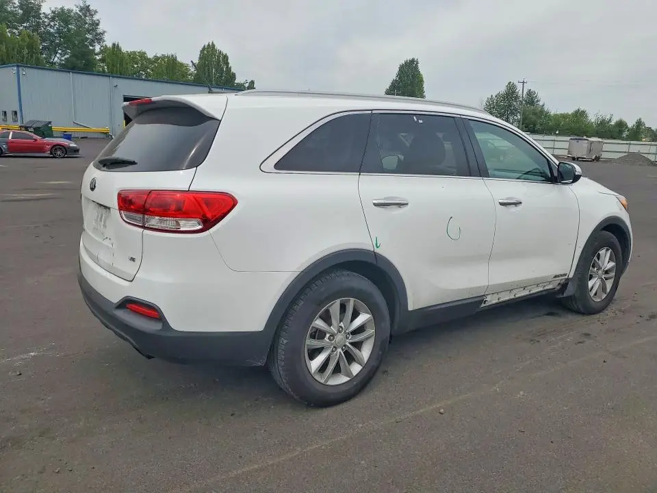 2016 KIA SORENTO LX V6  