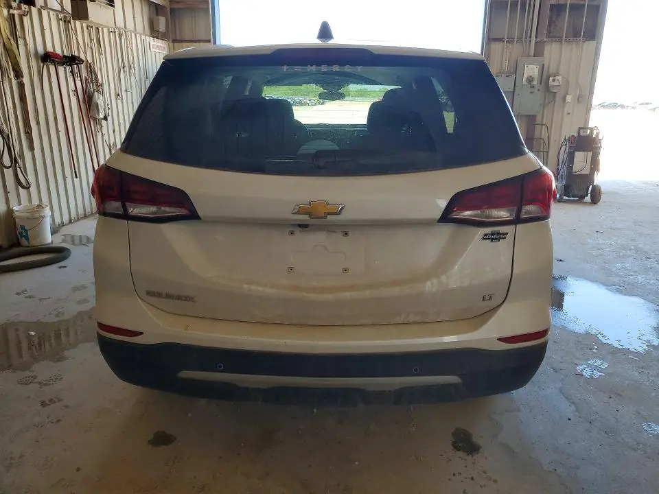 2022 CHEVROLET EQUINOX LT  