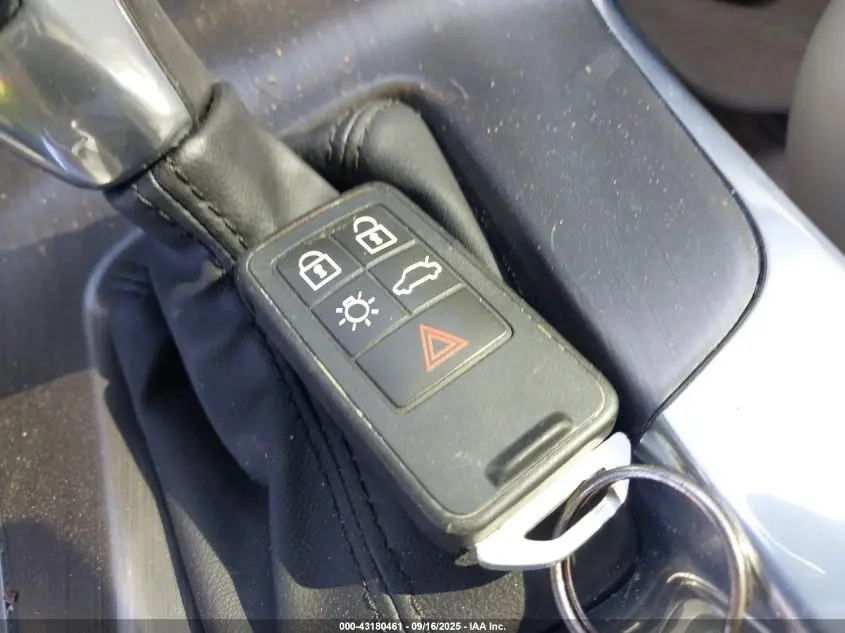 2016 VOLVO S60 T5 PREMIER