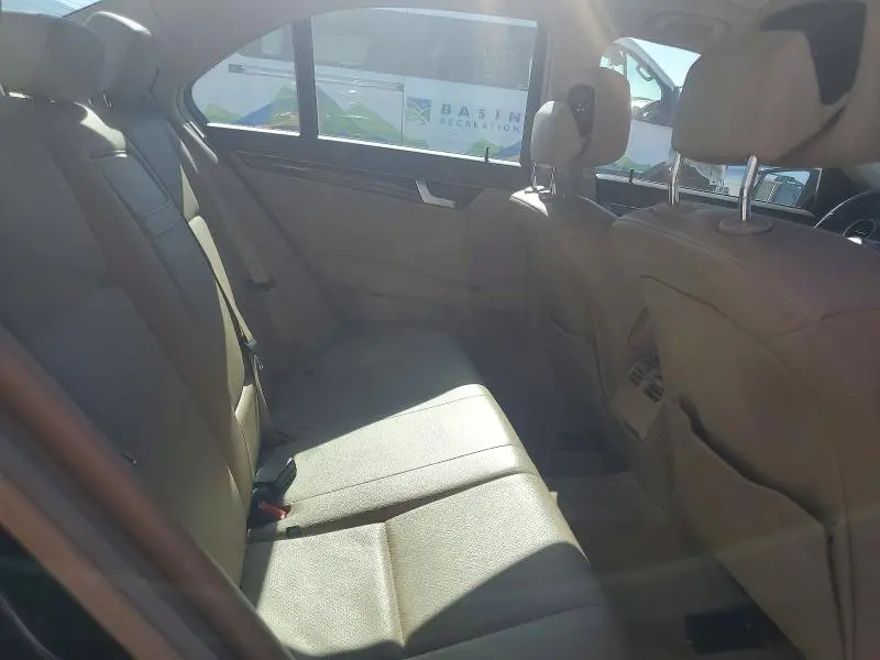 2013 MERCEDES-BENZ C 250  