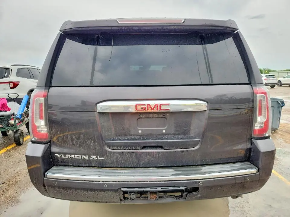 2015 GMC YUKON XL DENALI  