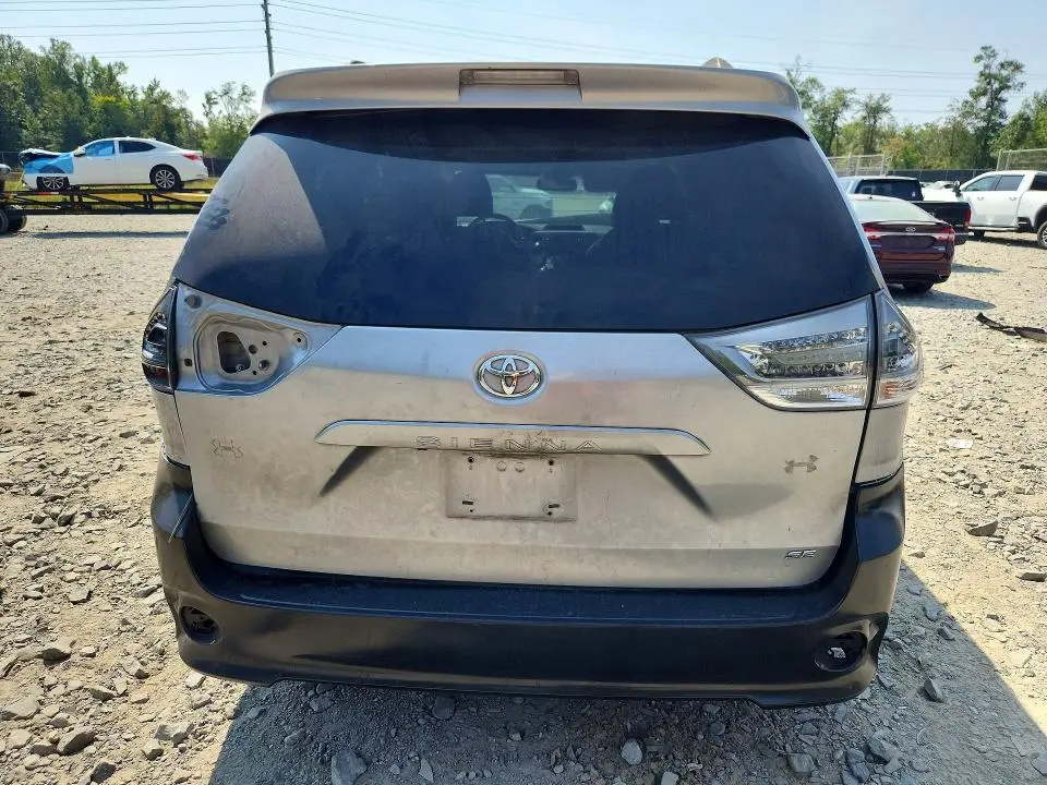 2012 TOYOTA SIENNA CE  