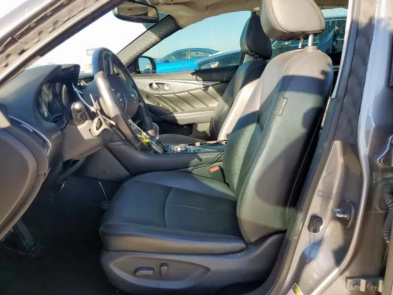 2015 INFINITI Q50 BASE  