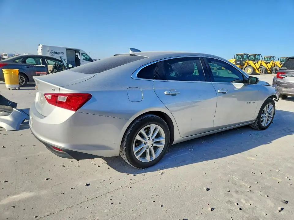 2017 CHEVROLET MALIBU LT  