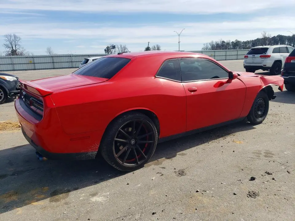 2018 DODGE CHALLENGER SXT  